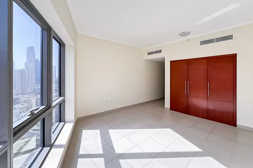 2 Bedrooms Apartment in South Ridge 4