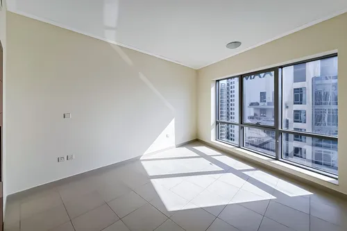 2 Bedrooms Apartment in South Ridge 4