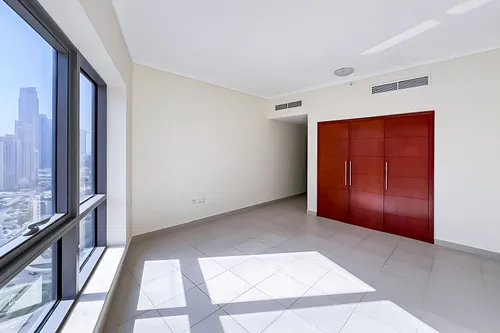 2 Bedrooms Apartment in South Ridge 4