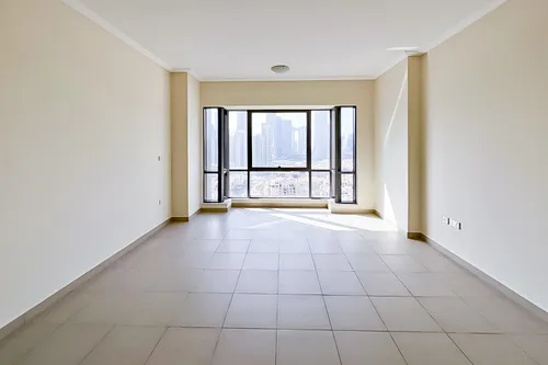 2 Bedrooms Apartment in South Ridge 4