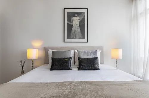 1 Bedroom Apartment in The Lofts West
