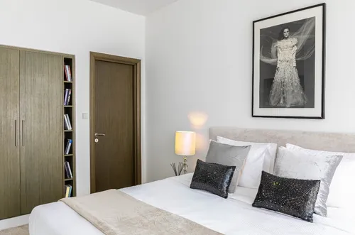 1 Bedroom Apartment in The Lofts West