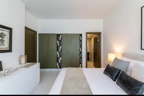 1 Bedroom Apartment in The Lofts West