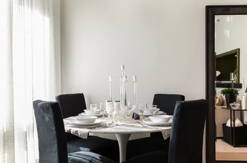 1 Bedroom Apartment in The Lofts West