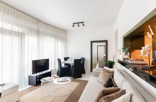 1 Bedroom Apartment in The Lofts West