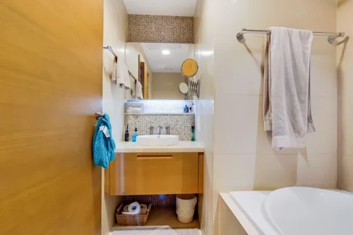 1 Bedroom Apartment in Claren Tower 1