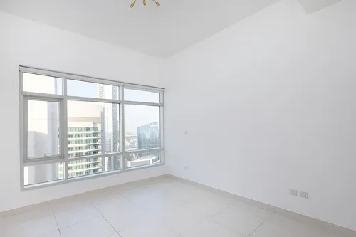 2 Bedrooms Apartment in The Lofts West
