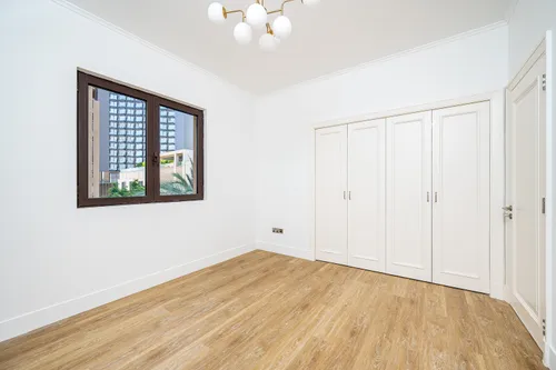 3 Bedrooms Apartment in Yansoon 6