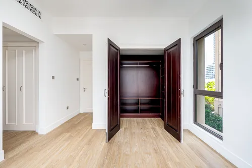3 Bedrooms Apartment in Yansoon 6