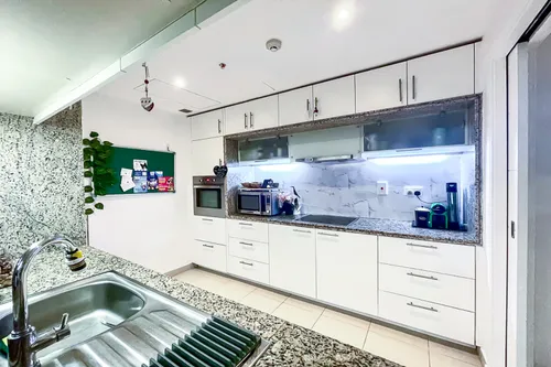 1 Bedroom Apartment in South Ridge 1