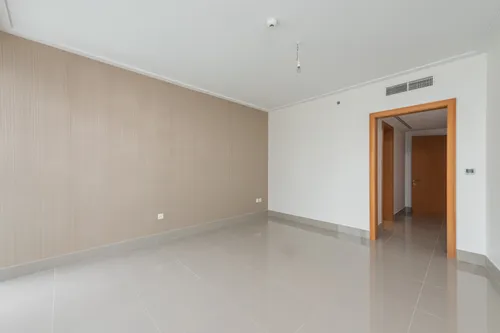 3 Bedrooms Apartment in Opera Grand