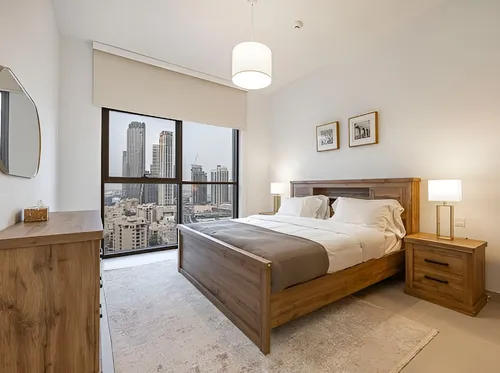 2 Bedrooms Apartment in Bellevue Tower 1