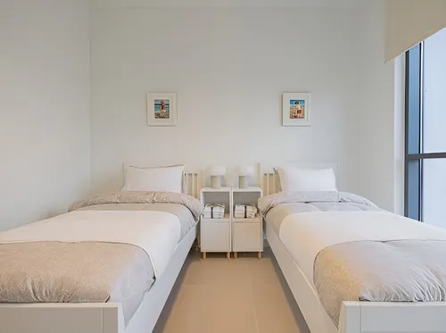 2 Bedrooms Apartment in Bellevue Tower 1