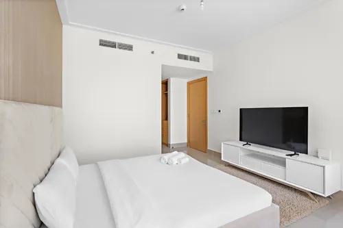 5 Bedrooms Apartment in Opera Grand