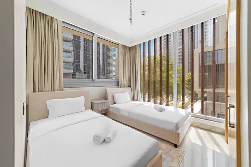 5 Bedrooms Apartment in Opera Grand
