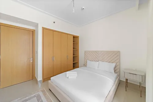5 Bedrooms Apartment in Opera Grand