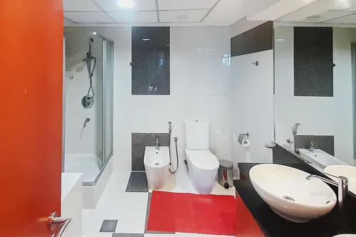 2 Bedrooms Apartment in Park Tower A