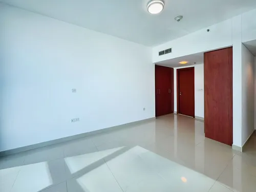 2 Bedrooms Apartment in Park Tower B