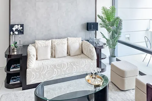 2 Bedrooms Apartment in Index Tower