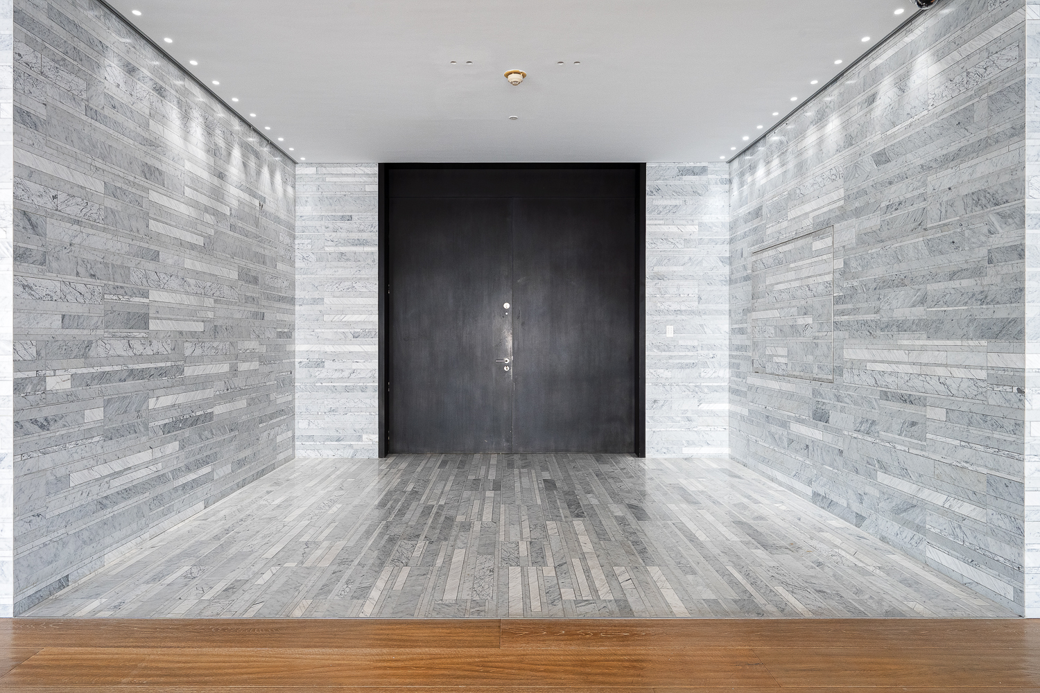 4 Bedrooms Penthouse in Index Tower