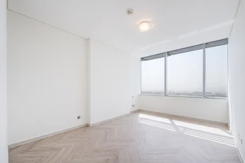 2 Bedrooms Apartment in Sky Gardens