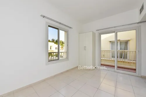 2 Bedrooms Townhouse in Springs 7