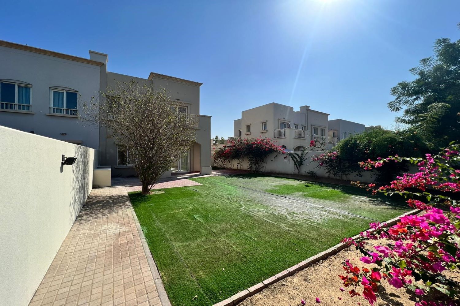 2 Bedrooms Villa in Springs 14