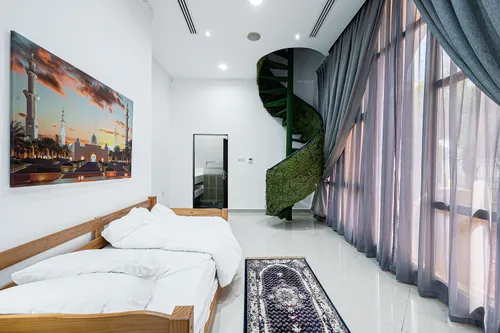 8 Bedrooms Villa in Sector E