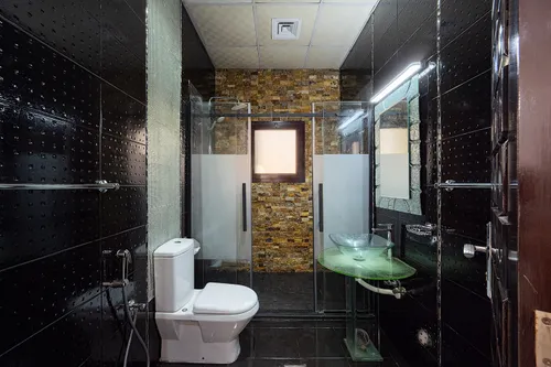 8 Bedrooms Villa in Sector E