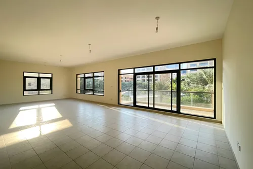 3 Bedrooms Apartment in Al Jaz 3