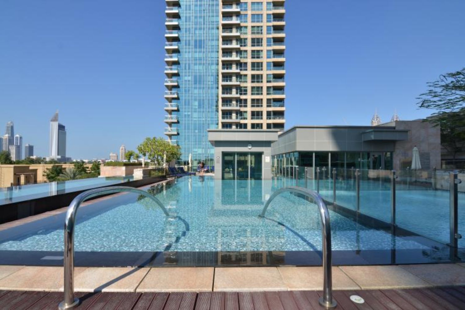 2 Bedrooms Apartment in The Fairways East