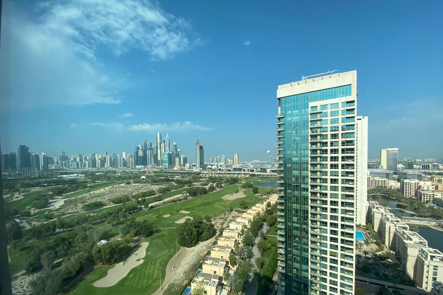 2 Bedrooms Apartment in The Fairways East