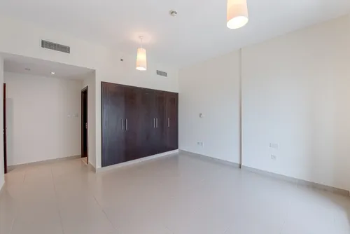 2 Bedrooms Apartment in Tanaro