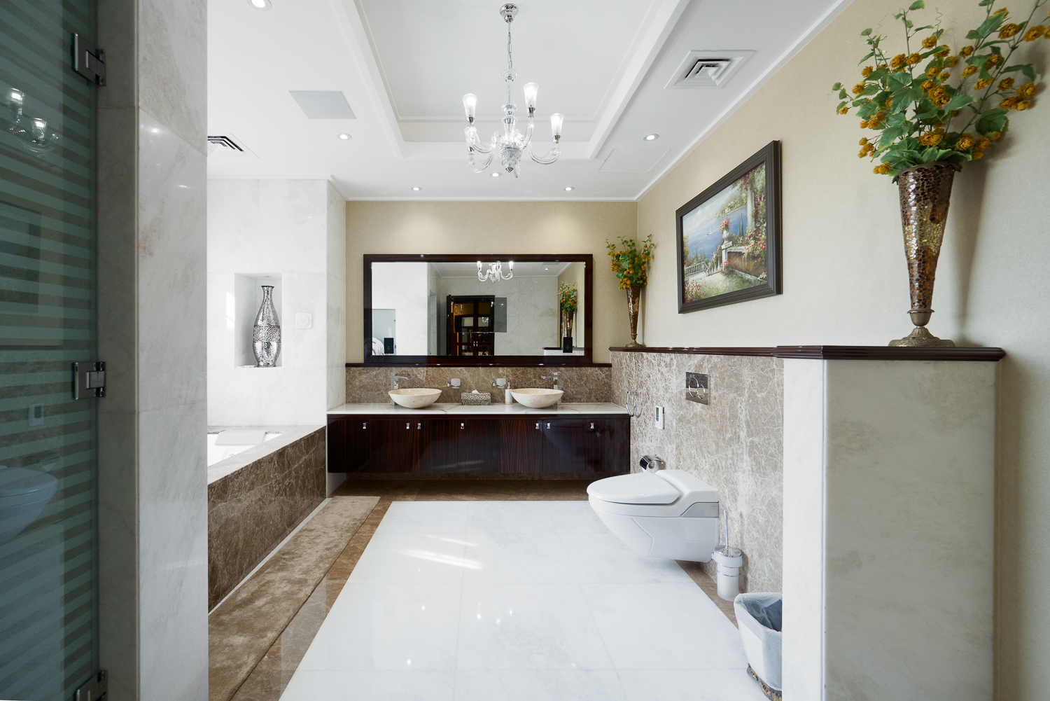 5 Bedrooms Villa in Sector P