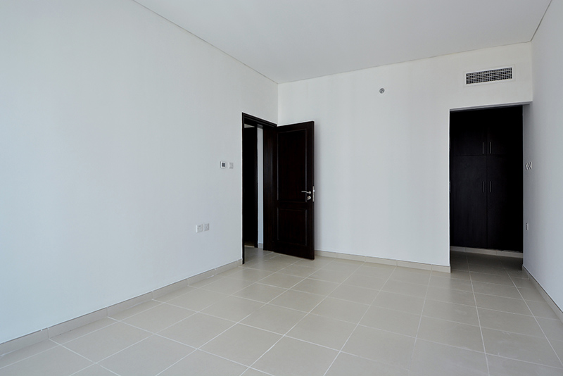 2 Bedrooms Apartment in The Royal Oceanic