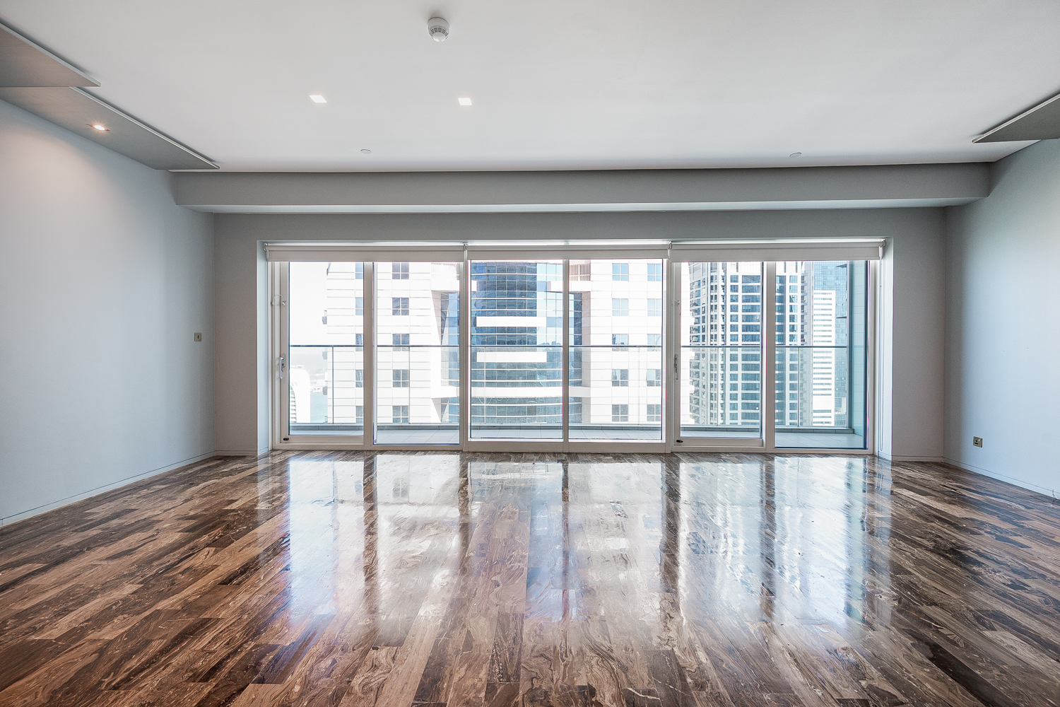 2 Bedrooms Apartment in Damac Heights