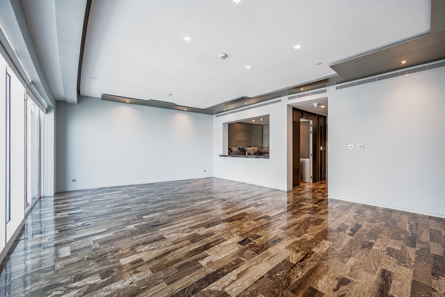 2 Bedrooms Apartment in Damac Heights