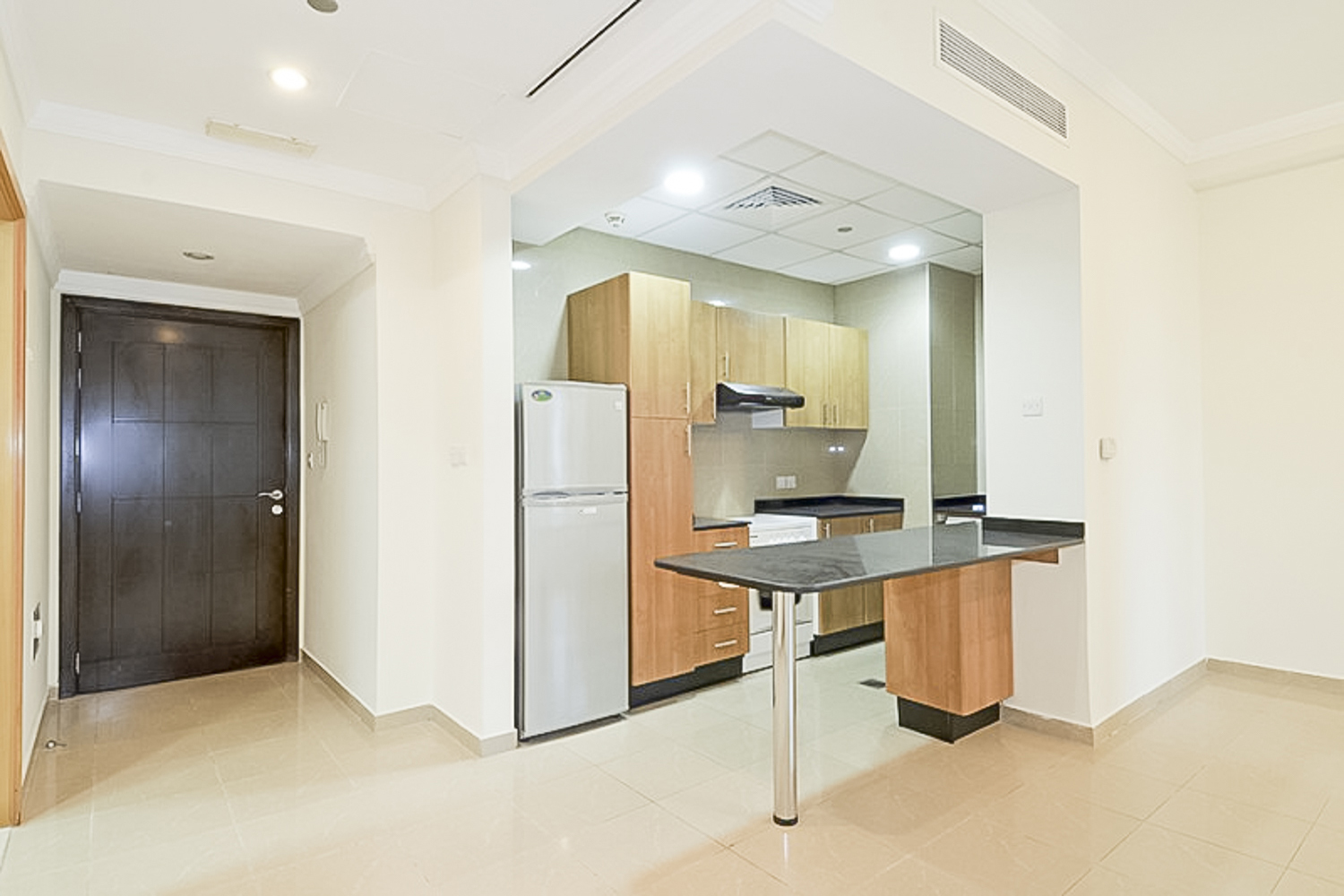 1 Bedroom Apartment in Marina Crown