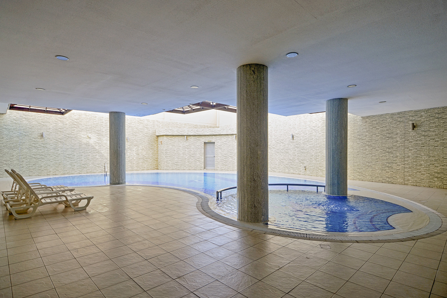 2 Bedrooms Apartment in The Belvedere