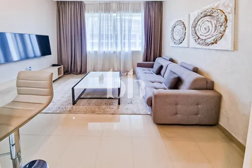 Walk to Marina and Beach | Fully Furnished |Vacant