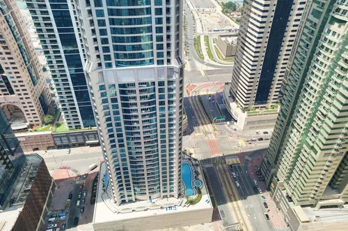 3 Bedrooms Apartment in Marina Heights