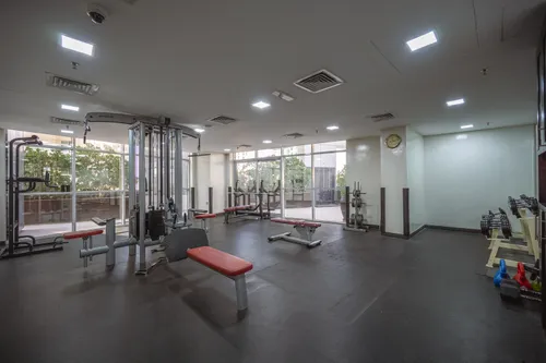 3 Bedrooms Apartment in Skyview Tower