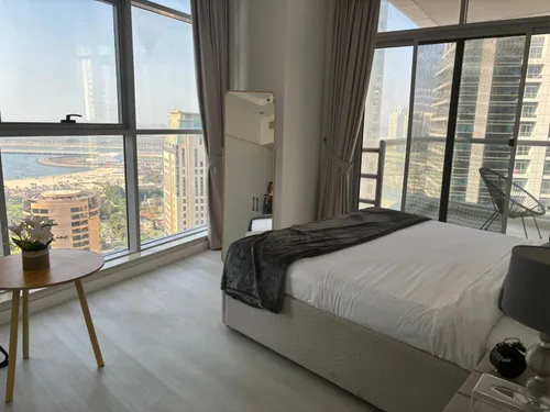 3 Bedrooms Apartment in Skyview Tower