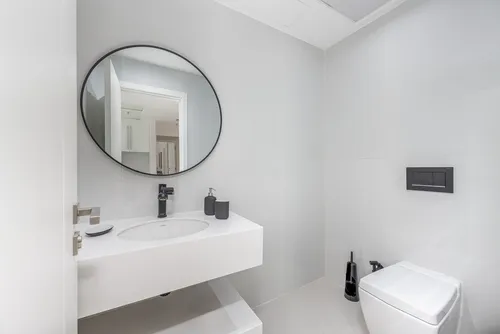 3 Bedrooms Apartment in Skyview Tower