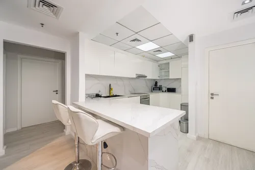 3 Bedrooms Apartment in Skyview Tower