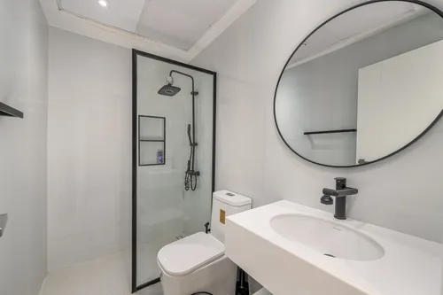 3 Bedrooms Apartment in Skyview Tower