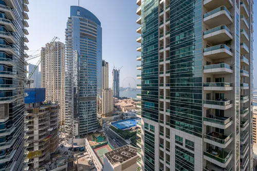 3 Bedrooms Apartment in Skyview Tower