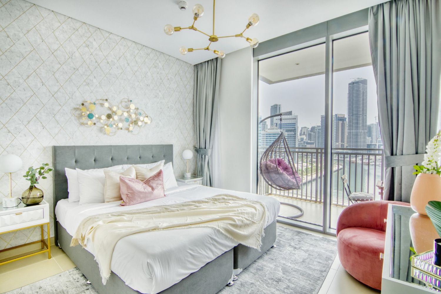 2 Bedrooms Apartment in 5242 Tower 2