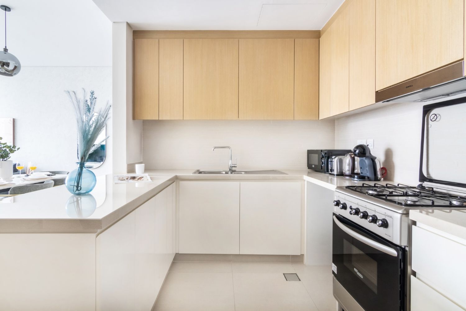 2 Bedrooms Apartment in 5242 Tower 2