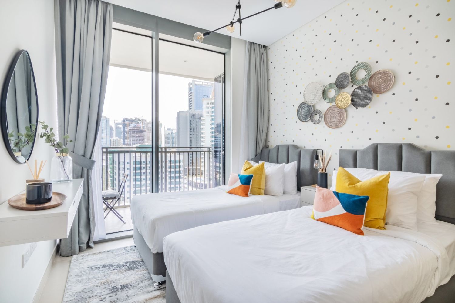 2 Bedrooms Apartment in 5242 Tower 2